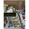Image 8 : Assorted Christmas Decorations