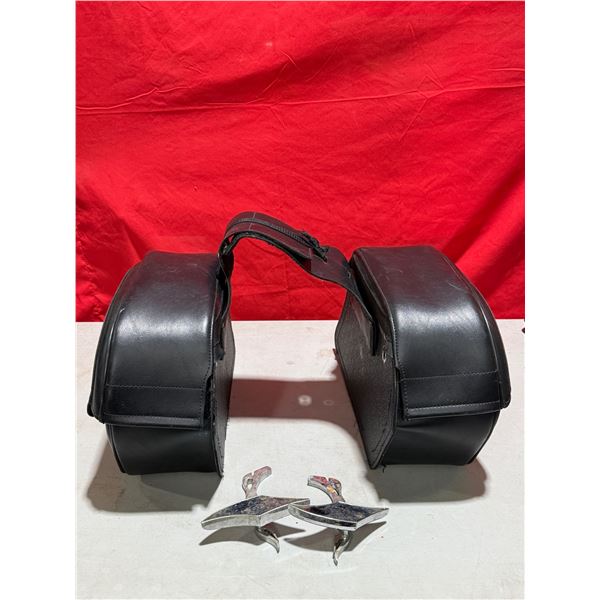 Saddlemen Motorcycle Storage Bag & Flame Design Side Mirrors
