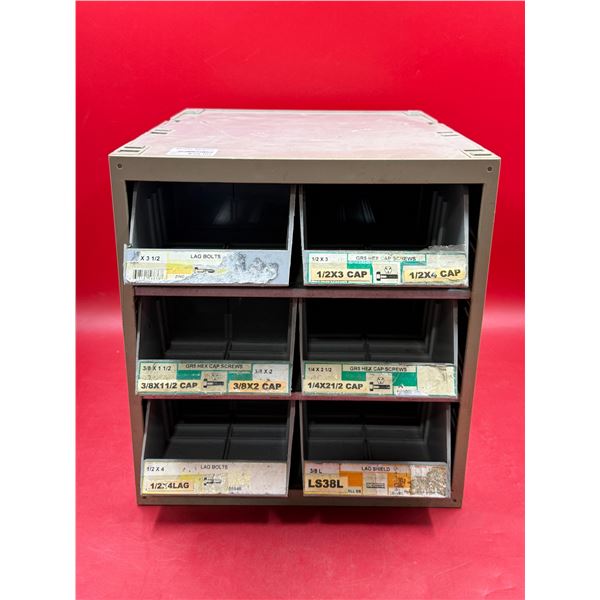Lily Fasteners Organizer