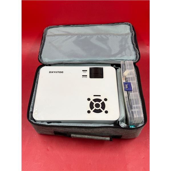 Dxyiitoo Wi-Fi Bluetooth HD Projector Model S3