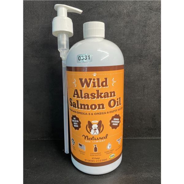 Pure Wild Alaskan Salmon Oil by Natural Dog Company (946ml Bottle) with Omega 3 & Omega 6 - New