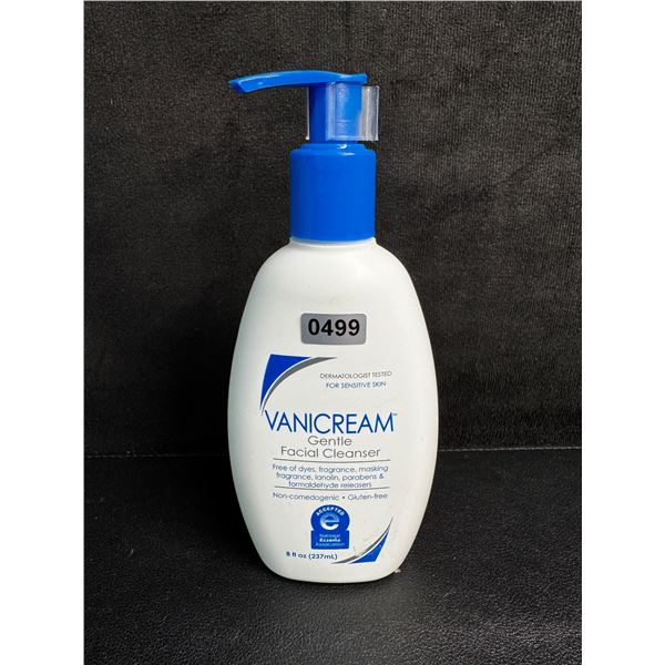 VANICREAM Gentle Facial Cleanser (237ml) Free of Dyes/Fragrance - New