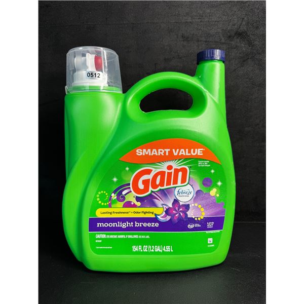 Gain Moonlight Breeze Laundry Soap (4.55L Jug) Lasting Freshness + Odor Fighting - New