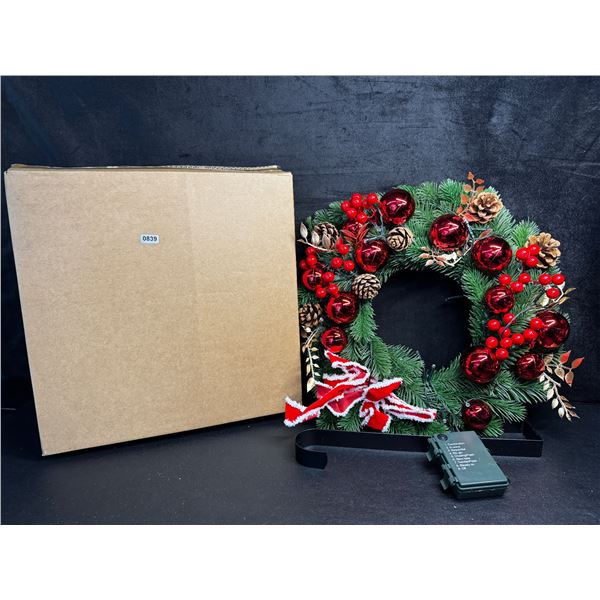1 Light-Up Christmas Wreath with Door Hanger - New