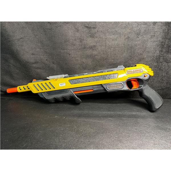 BUG-A-SALT The Original Salt Gun - Used Excellent Condition