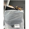 Image 4 : 2-Pack Women’s Black and Camel Scarves with Fringed Edges