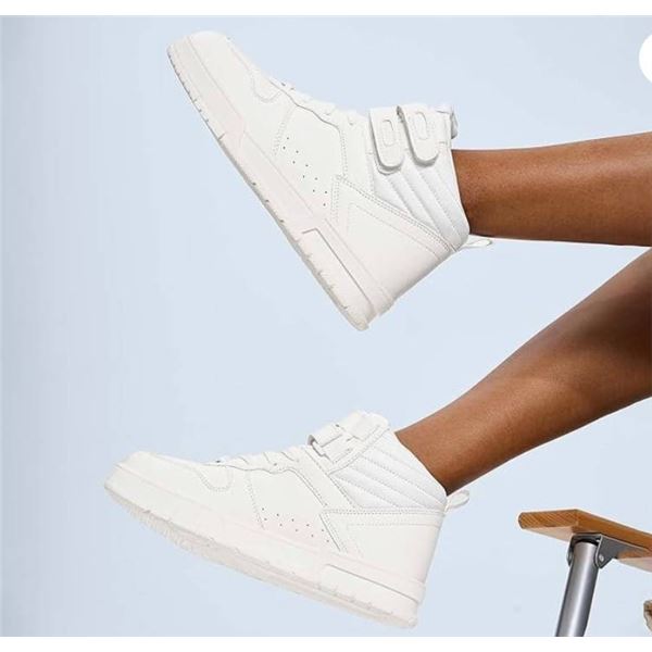 LUCKY STEP Fashion Sneakers Women Basketball Boots for Platform Casual Sneakers Faux Leather. Size 9