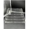 Image 3 : 7-Tier Clear Acrylic Display Shelf for Organizing Small Items – Nail Polish Not Included