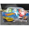 Image 2 : Hot Wheels Formula 1 Racer Toy Set with Candy, 12x7g