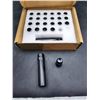 Image 3 : 12×1.5mm Lug Nuts Set with 1 Socket 2010 Jeep Cherokee