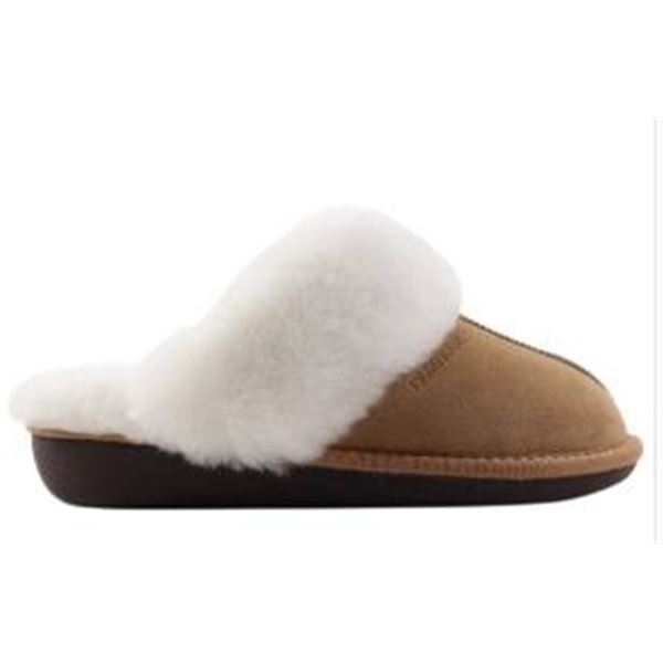 Nuknuuk Women’s Slippers with Shearling Lining Size 7