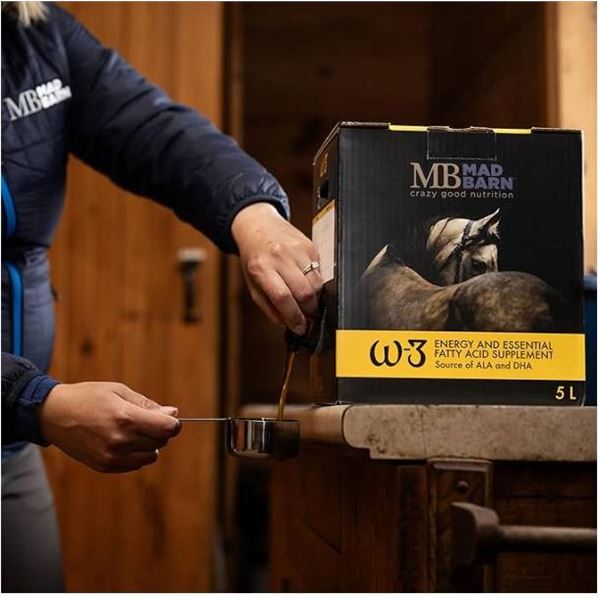Mad Barn – W-3 Oil 5 L with Omega-3 DHA & Natural Vitamin E | Fat Supplement for Horses | S