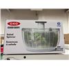 Image 3 : OXO Good Grips Salad Spinner with Clear Bowl and Lid
