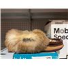 Image 4 : Eugene Cloutier Surviving Canadian Classic Mukluk Slippers 6773L, Size 6
