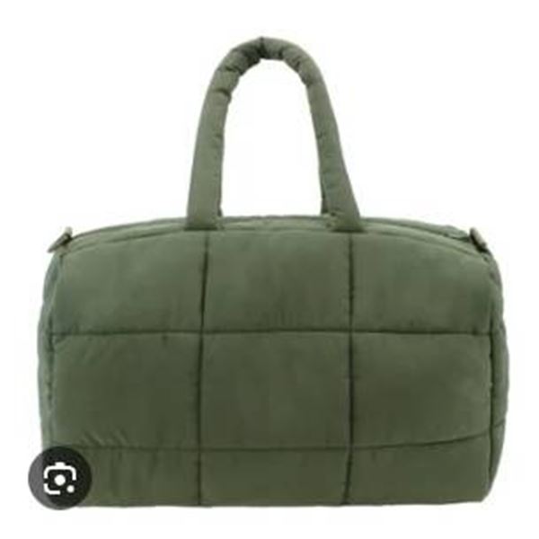 Green Mytagalongs Cloud Duffle Bag – 18 in. × 9.5 in. × 12 in