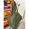 Image 2 : Green Mytagalongs Cloud Duffle Bag – 18 in. × 9.5 in. × 12 in