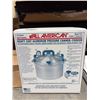 Image 2 : All American Model 910 Pressure Canner/Cooker, 10.5 Quart Capacity