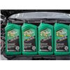 Image 1 : Quaker State SAE 5W-20 Motor Oil 946ml Bottles – Set of 4