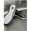 Image 4 : Adidas Tensaur Sport 2.0 trainers Size 5