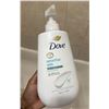 Image 1 : Dove Sensitive Skin Hypoallergenic Body Wash 30.6 fl oz (905 mL)