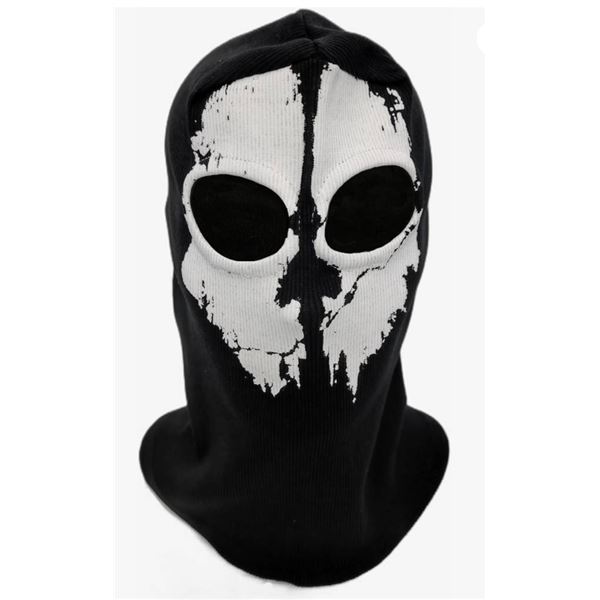 Call of Duty Skeleton Head Mask with Distinctive Skull Design
