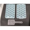 Image 4 : VEVOR Ice Cube Tray, Round Ice Ball Maker for Freezer,