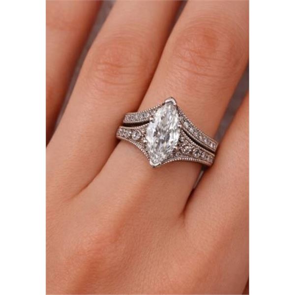 Jeulia Premium Artisan Jewelry Wedding Ring Set, Size 5 US