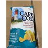 Image 2 : Cape Cod Kettle Cooked Potato Chips, Sea Salt & Vinegar, 12 x 220G