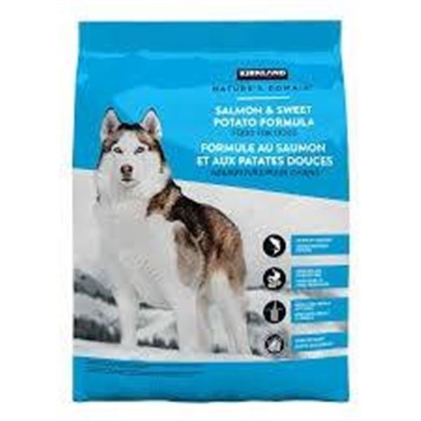 Kirkland Nature’s Domain Salmon & Sweet Potato Formula Dog Food, 15.87 kg