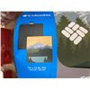 Image 3 : Columbia Outdoor Blanket 72 x 72 Inches, Waterproof and Portable
