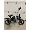 Image 3 : Jetson Bolt Folding Electric Ride-On, Easy-Folding, Built-in Carrying Handle, Twist Throttle
