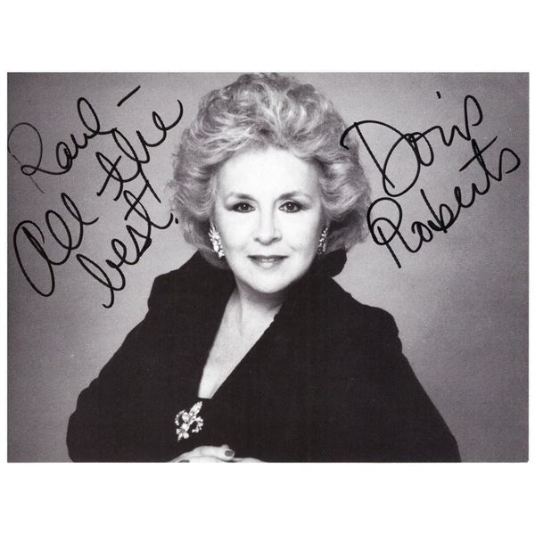 Everybody Loves Raymond Doris Roberts signed photo