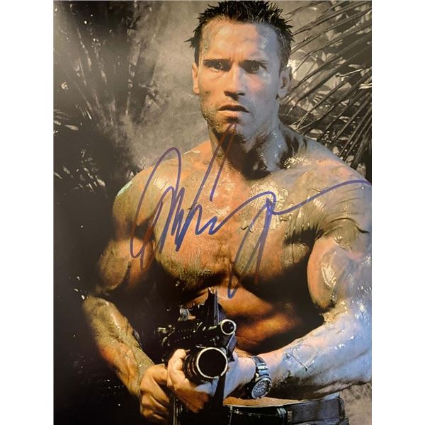 Predator Arnold Schwarzenegger signed photo
