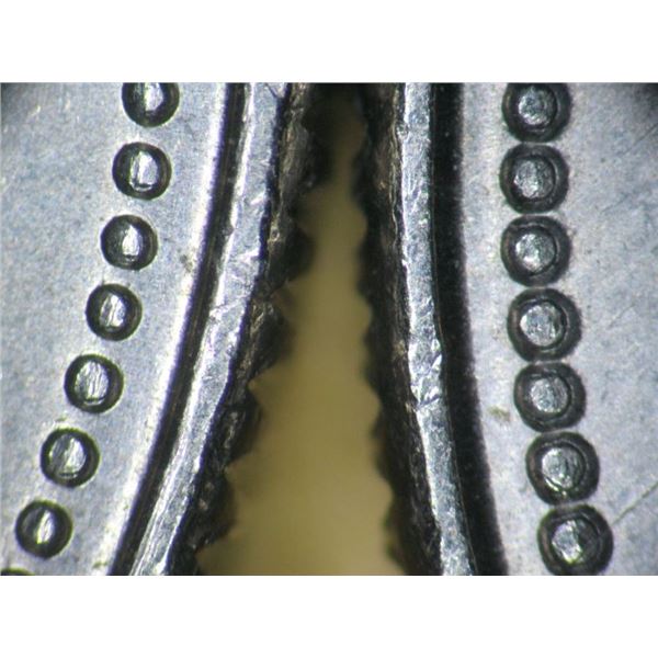 1969 Dollar Small beads Obverse / Large Beads Obverse