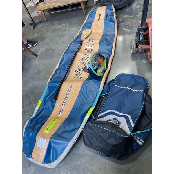 BODY GLOVE PERFORMER GTS POADDLE BOARD WITH ACCESSORIES