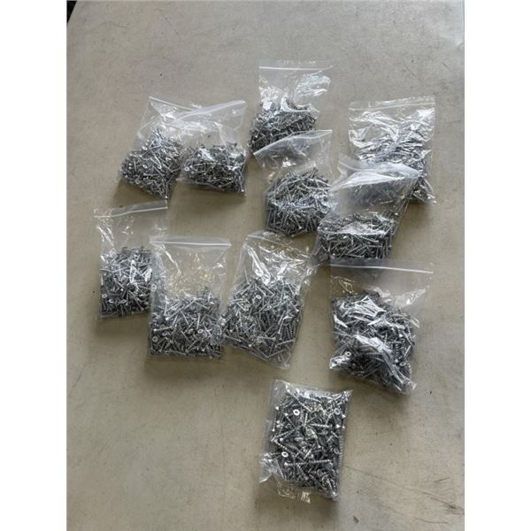 APPROX 2,000 NEW 1 INCH STAINLESS SCREWS