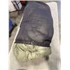 Image 2 : 2 MODULAR SLEEPING BAGS INTERMEDIATE COLD, GOOD CLEAN CONDITION  IN TOTE