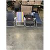 Image 1 : 4 FOLDING BEACH CHAIRS