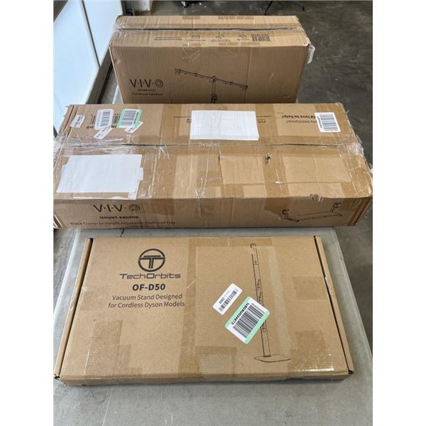 VIVO TRIPLE MONITOR DESK MOUNT & VIVO CLAMP ON KEYBOARD TRAY AND VACCOM CLEANER HOLDER FOR DYSON