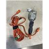 Image 3 : YELLOW HEAVY DUTY EXTENSION CORD AND TROUBLE LIGHT