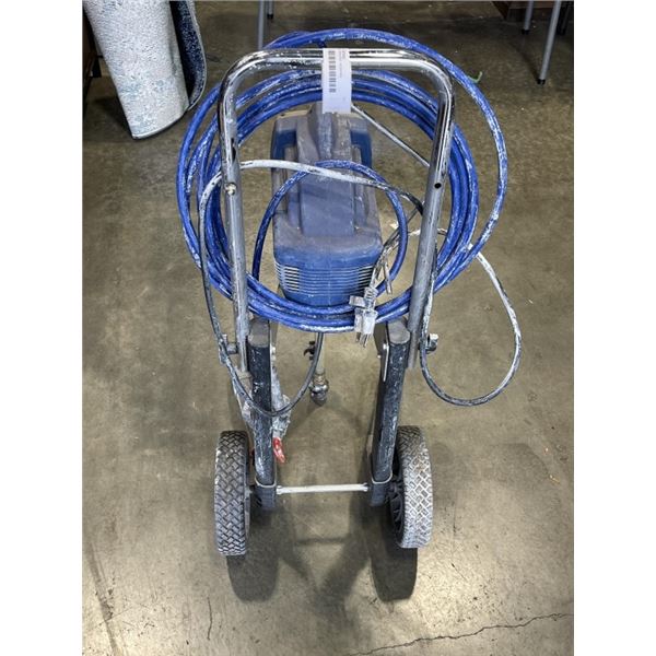 PAINT SPRAYER - WORKING