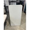 Image 1 : 4FT FOLDING PLASTIC TABLE