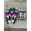 Image 2 : LOT OF WATERSHOES AND PHONE WETBAGS