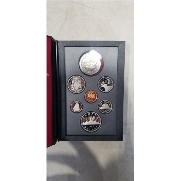 CANADIAN COIN SET