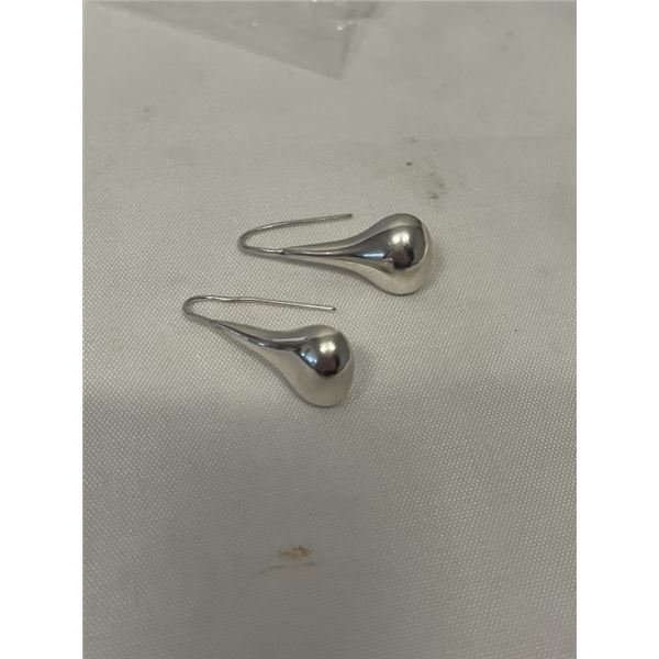 PAIR OF STERLING SILVER DANGLE EARRINGS EACH MARKED 925