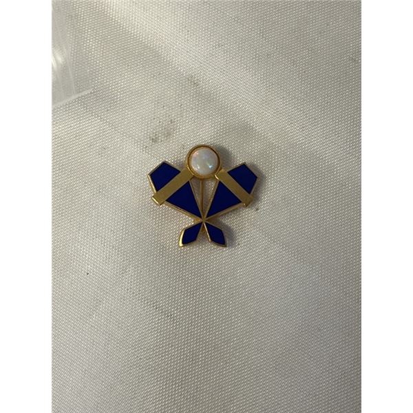 GOLD W/ LAPIS BLUE ENAMEL W/ AUSTRAILIAN OPAL STONE BROOCH