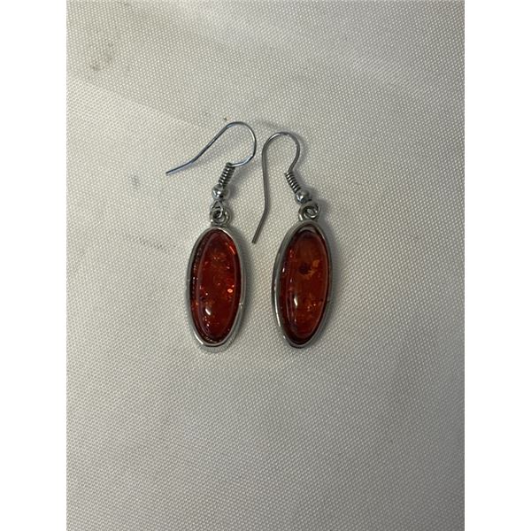 PAIR OF SILVER W/ AMBER STONES DANGLE EARRINGS, 1" UNMARKED