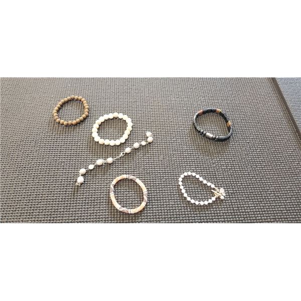 LADIES BEADED BRACELETS