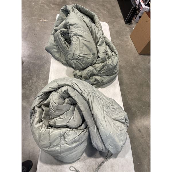 2 MODULAR SLEEPING BAGS INTERMEDIATE COLD, GOOD CLEAN CONDITION