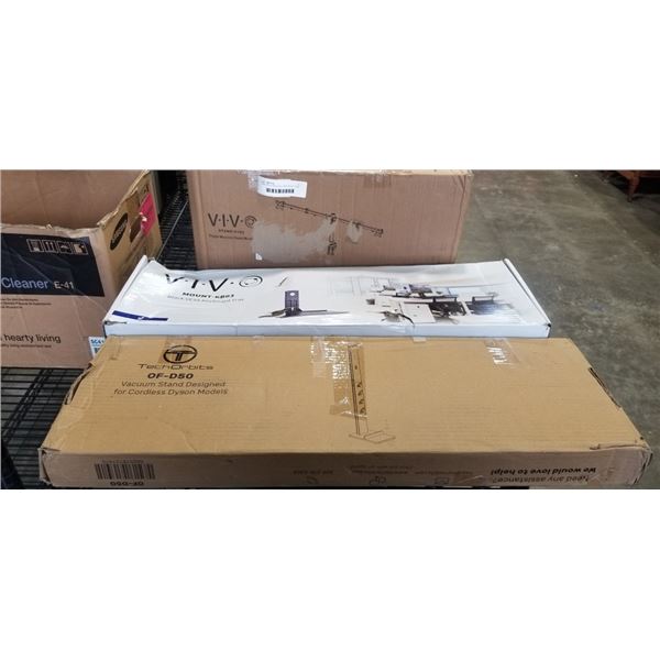 VIVO TRIPLE MONITOR  DESK MOUNT  VIVO KEYBOARD TRAY AND VACCUM DYSON HOLDER